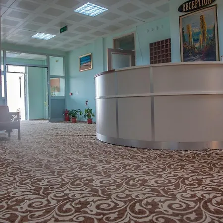 Uygulama Отель Каш