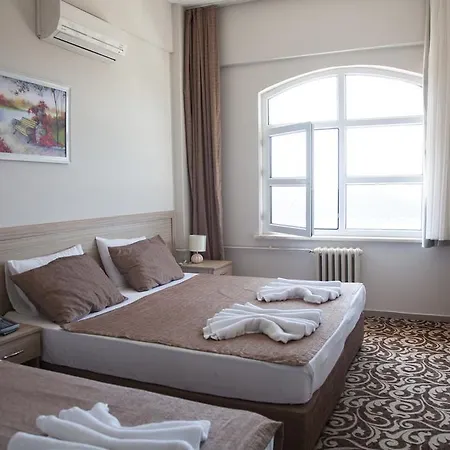 Uygulama מלון קס