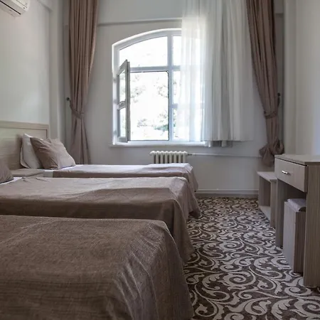 Uygulama מלון קס